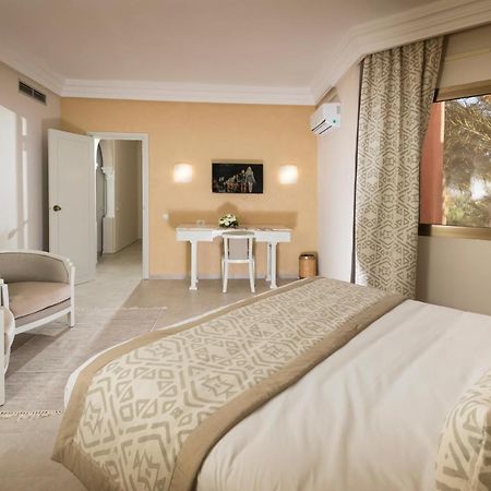 Palm Beach Palace Tuzer Dış mekan fotoğraf